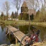 0-LUSZI-kosciolek-w-szczodrowie